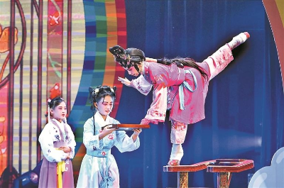 宝安代表队在市少儿艺术花会中获佳绩 宝安代表队在市少儿艺术花会中获佳绩