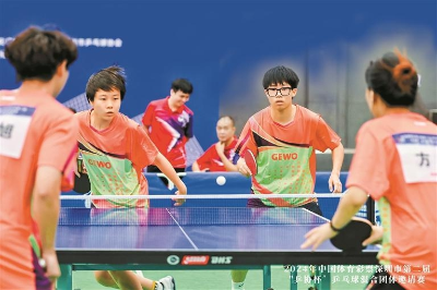 业余选手“乒”出专业范儿 业余选手“乒”出专业范儿