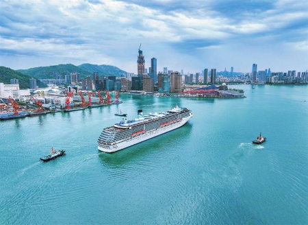 “爱达·地中海号”邮轮深圳首航 “爱达·地中海号”邮轮深圳首航