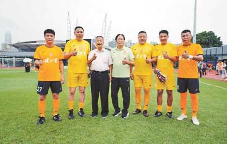 2004中超冠军聚首,2025深圳街超揭幕 2004中超冠军聚首,2025深圳街超揭幕