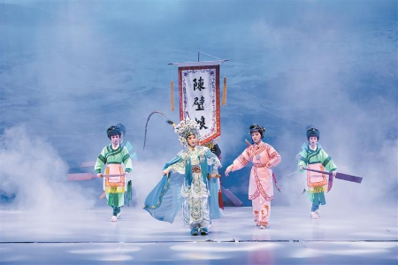 线上线下逾3万观众共赏经典潮剧 线上线下逾3万观众共赏经典潮剧